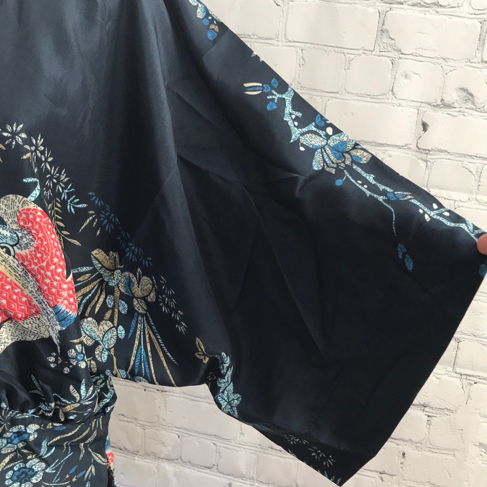✔️RE-STOCKED. Blue Kimono - Perfect for Summer! - Picture 6 of 7